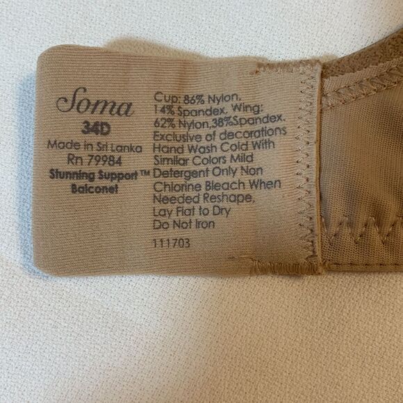 Soma 34D cream/nude bra w/underwire and lightly padded. Detail lace overlay - Picture 6 of 8